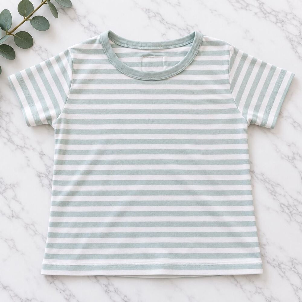 Daily Drills striped tee in a M/L